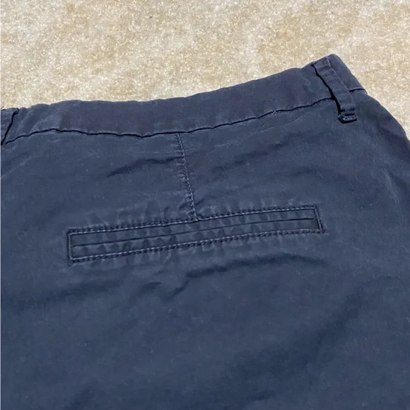 Old Navy Every Day Short Black Shorts 10 - Picture 4 of 6